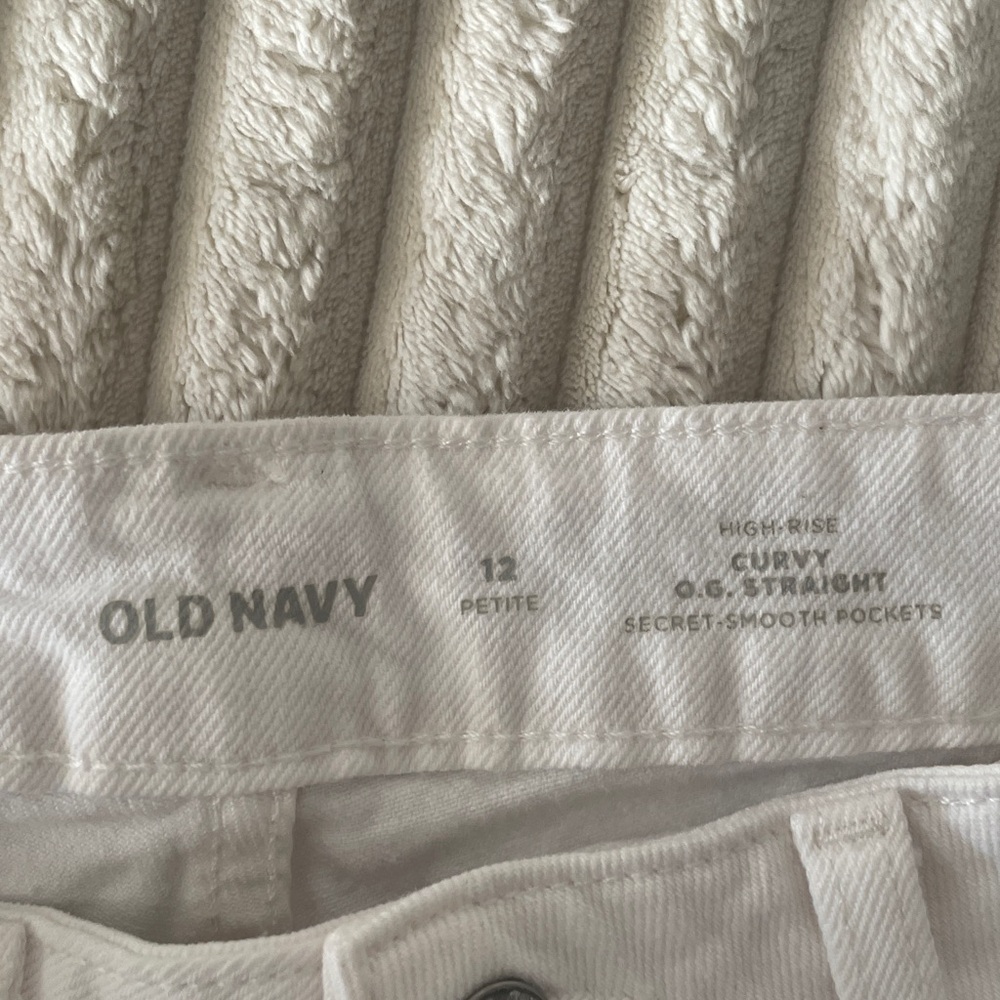 NWT Old Navy High Waisted curvy OG straight cut off jeans  12 petite